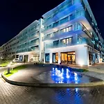 Апартаменты Polanki Aqua Familly With Free Pool & Wellness Колобжег